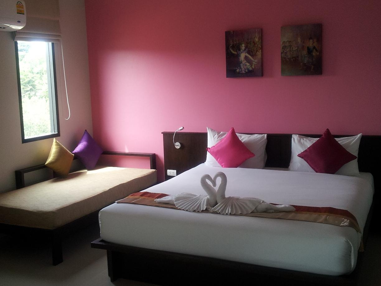 Leisure Place Phuket Chalong Bagian luar foto